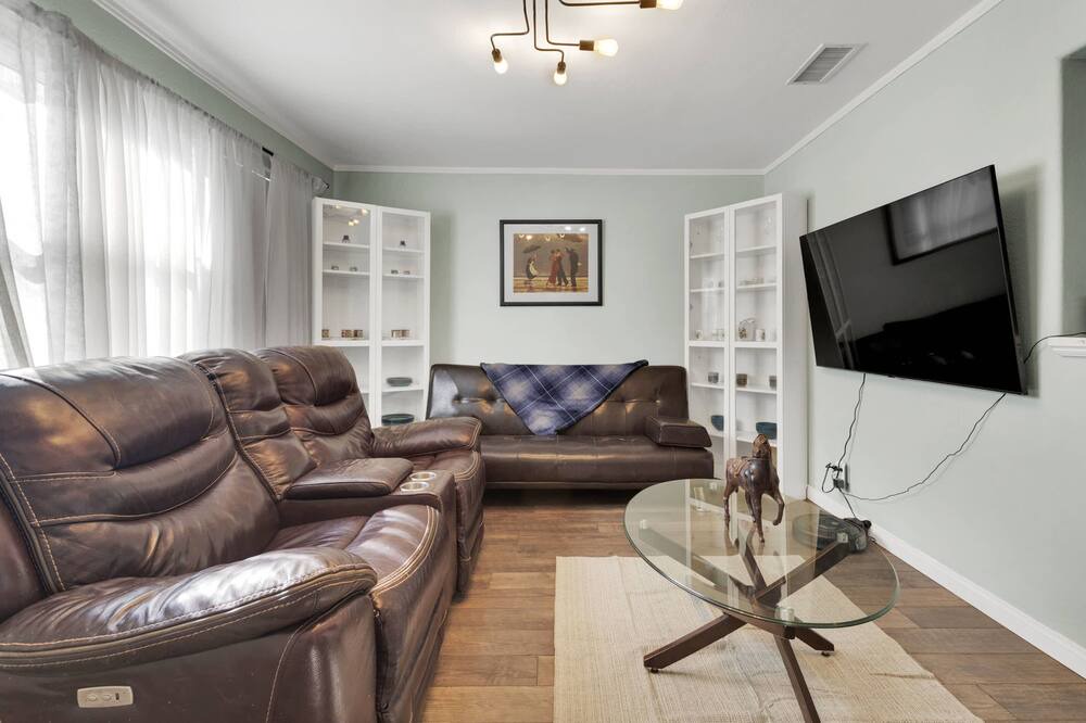 Photo of Livingroom in Monrovia