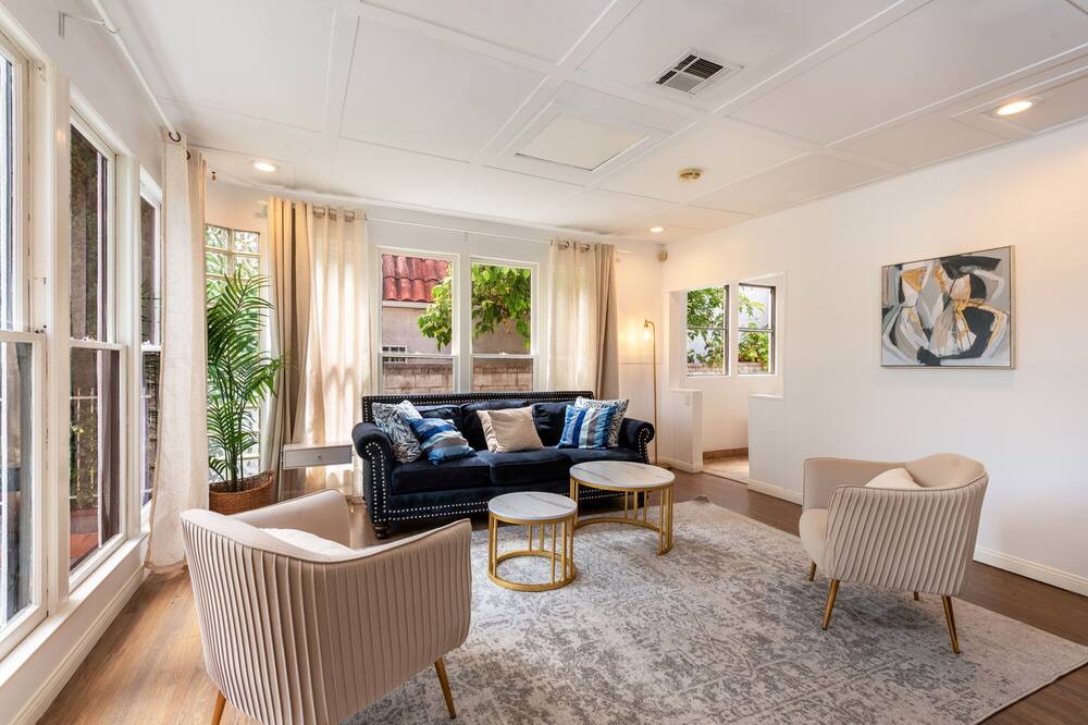 Photo of Livingroom in The Flats