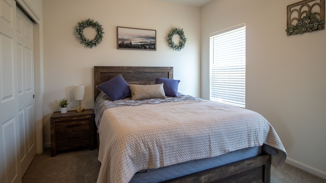 Photo of Bedroom in Porterville