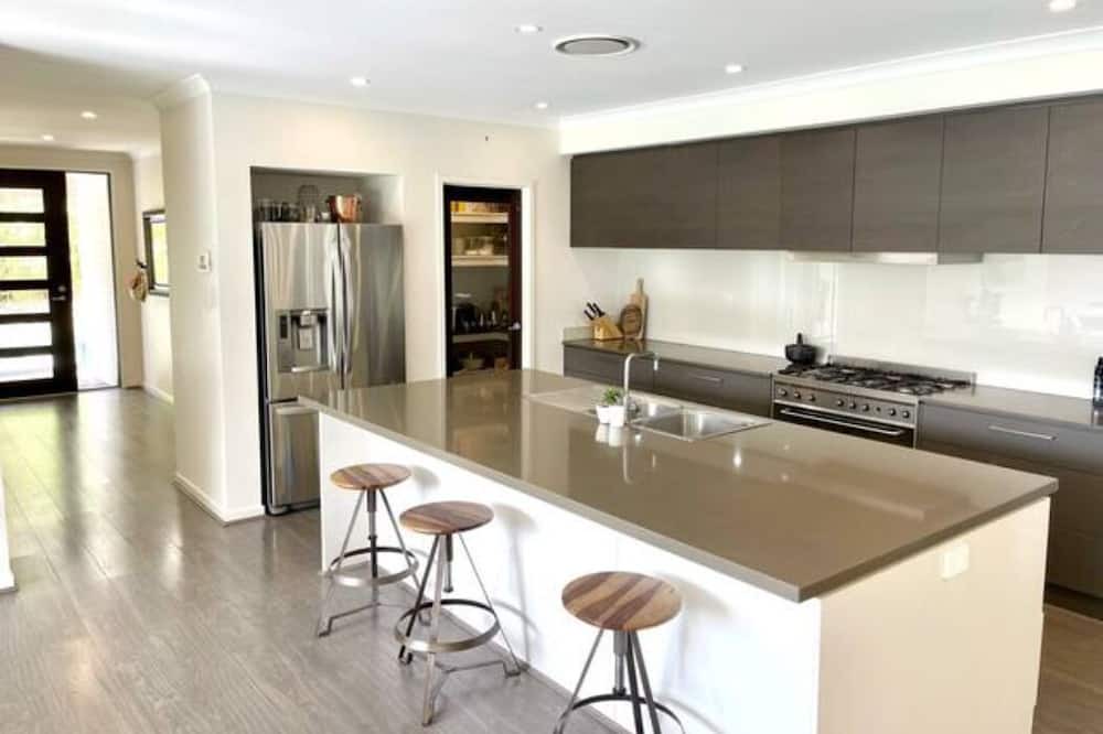 Photo of Kitchen in Tallai