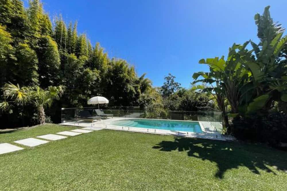 Photo of Outdoor in Tallai