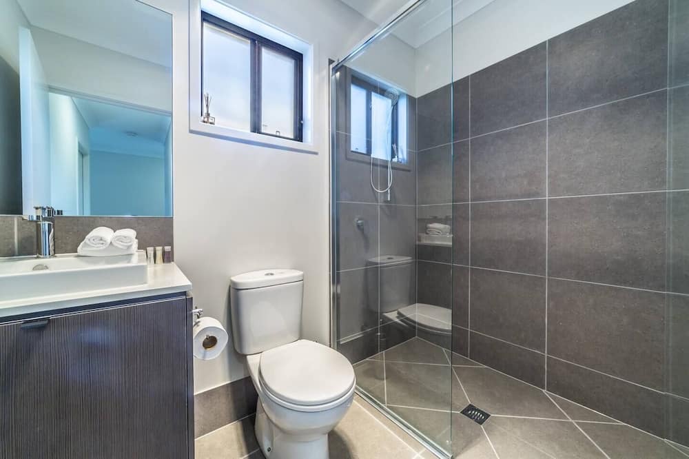 Photo of Bathroom in Coomera