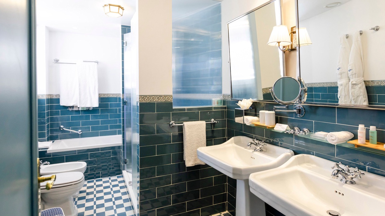 Photo of Bathroom in Cascais