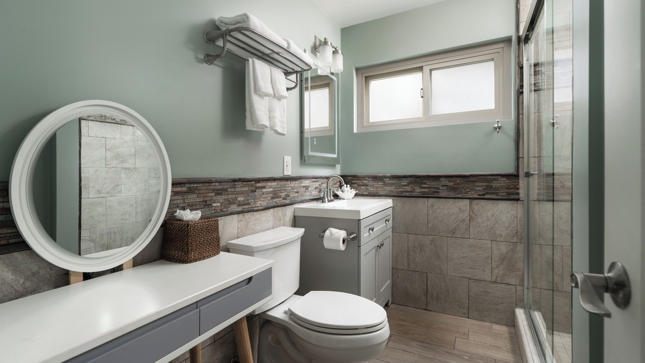 Photo of Bathroom in West Beach