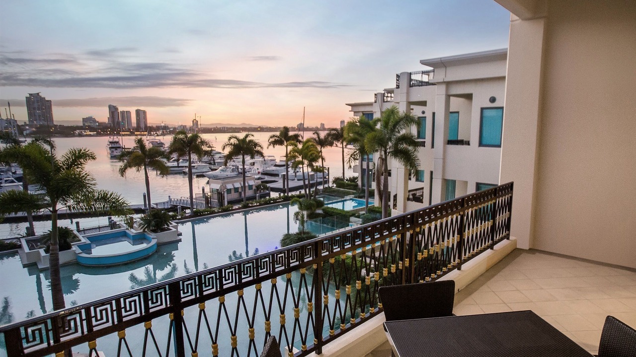 Photo of Patio Balcony in Main Beach