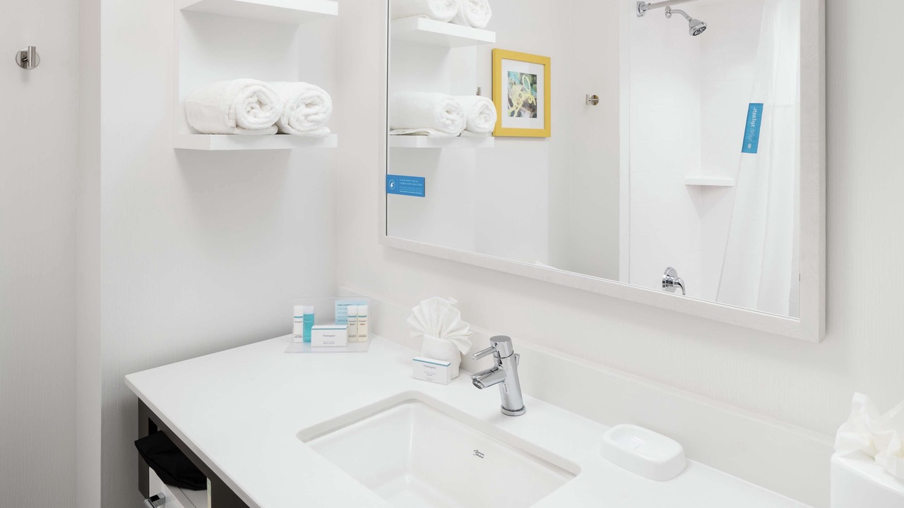 Photo of Bathroom in Stevenson Ranch