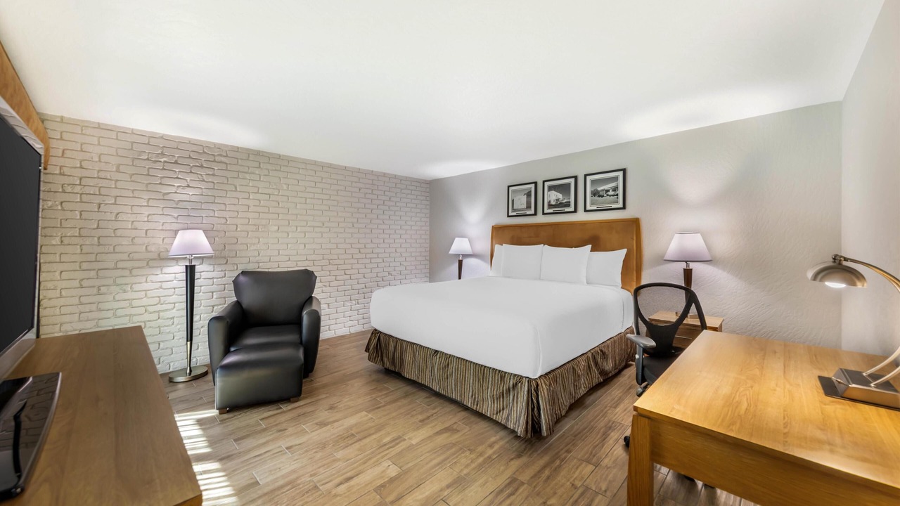 Photo of Bedroom in Chino
