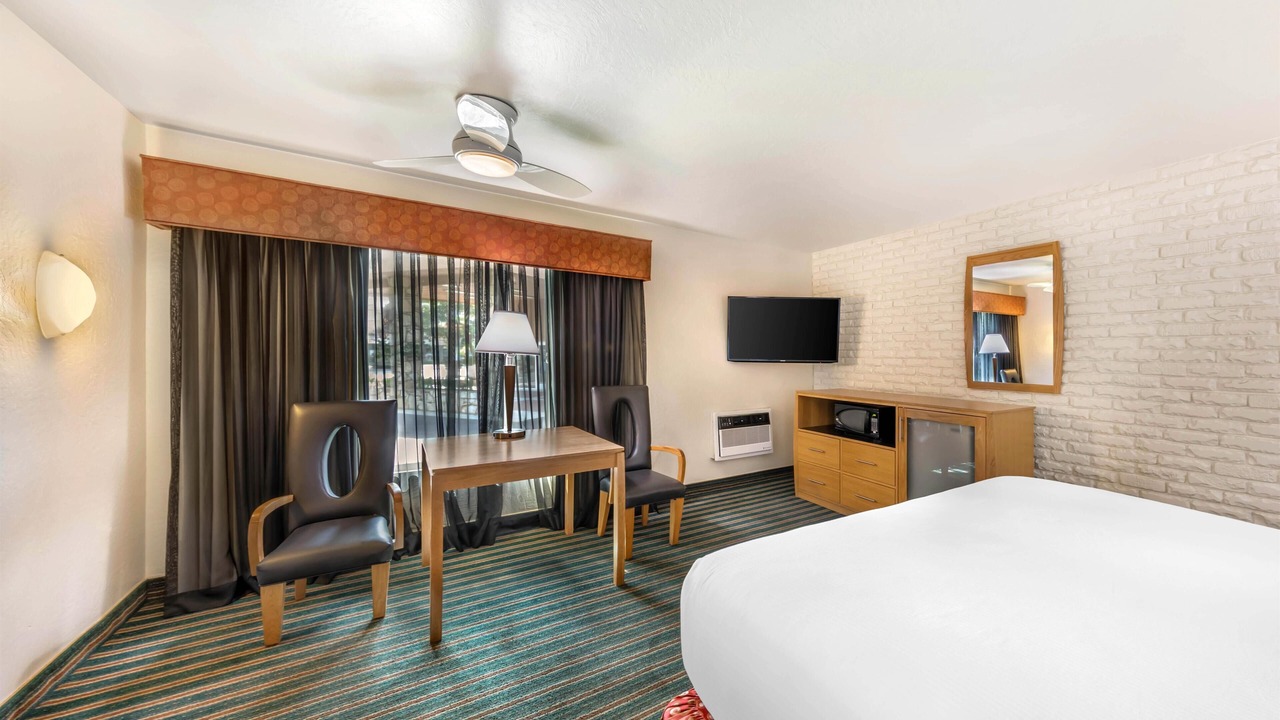 Photo of Bedroom in Chino