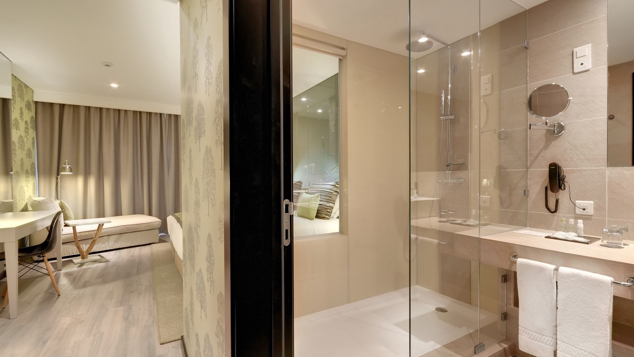 Photo of Bedroom in Estoril
