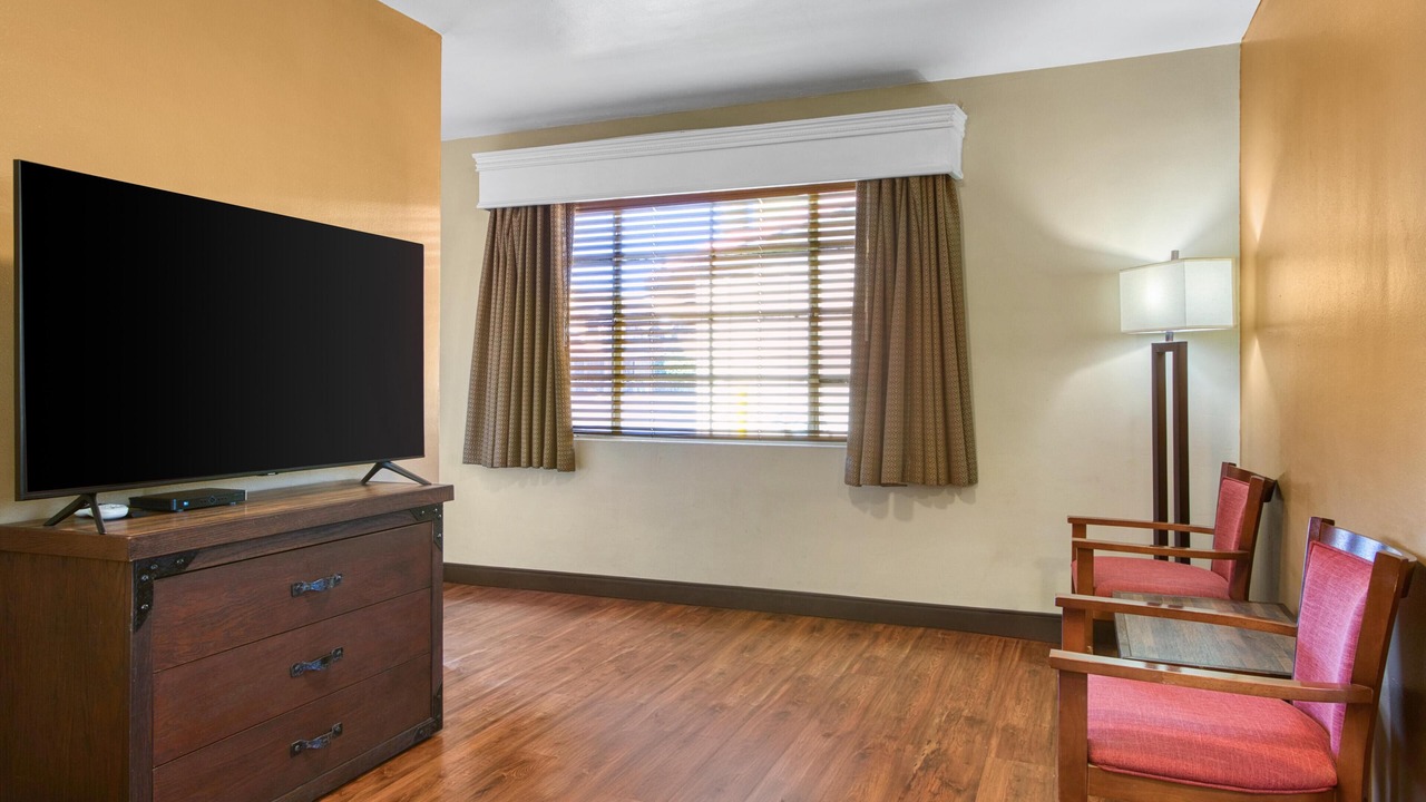 Photo of Bedroom in Wickenburg