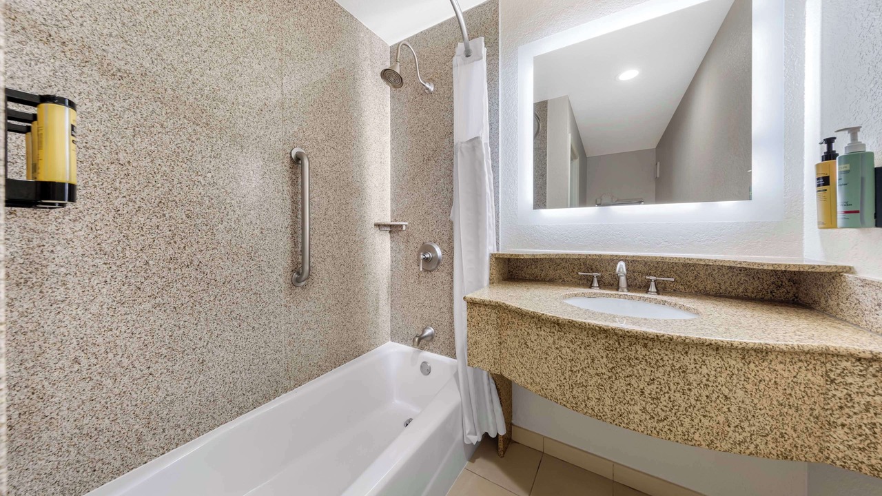 Photo of Bathroom in Ontario