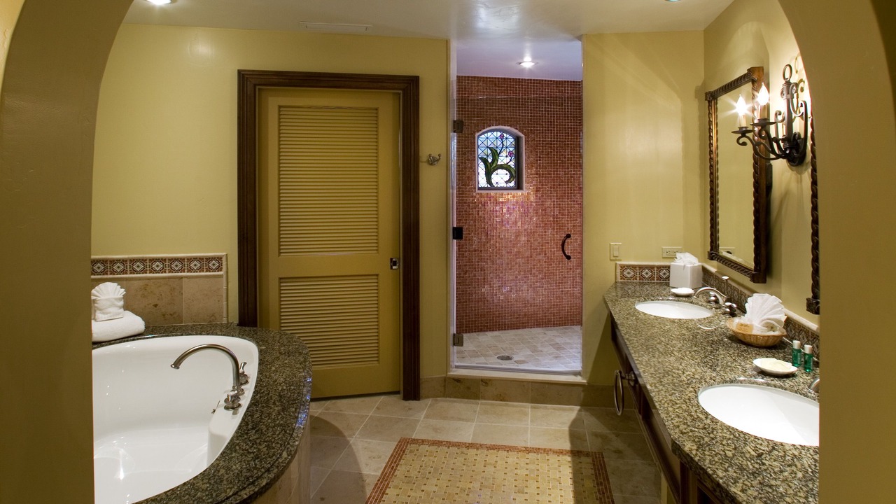 Photo of Bathroom in Santa Barbara Beach