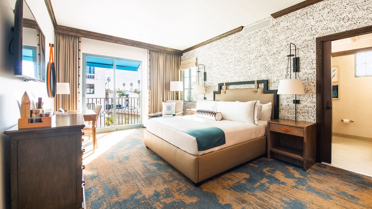 Photo of Bedroom in Santa Barbara Beach