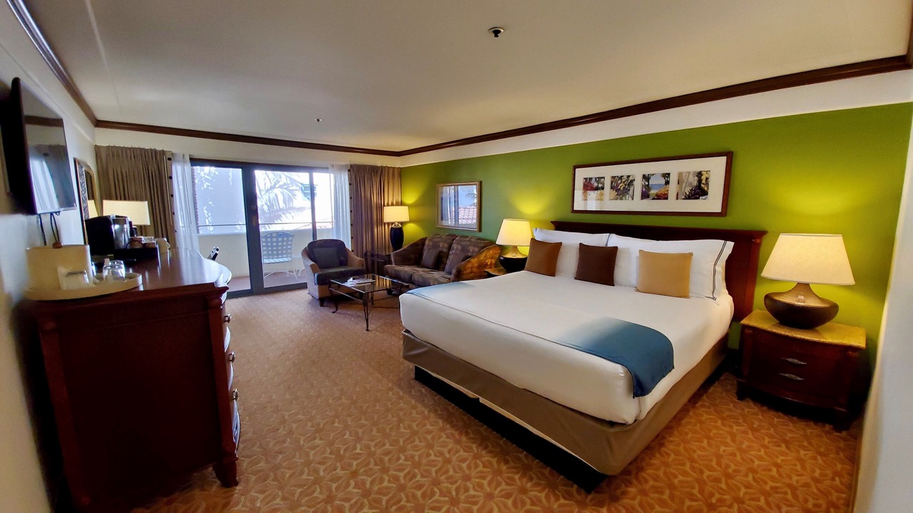 Photo of Bedroom in Santa Barbara Beach