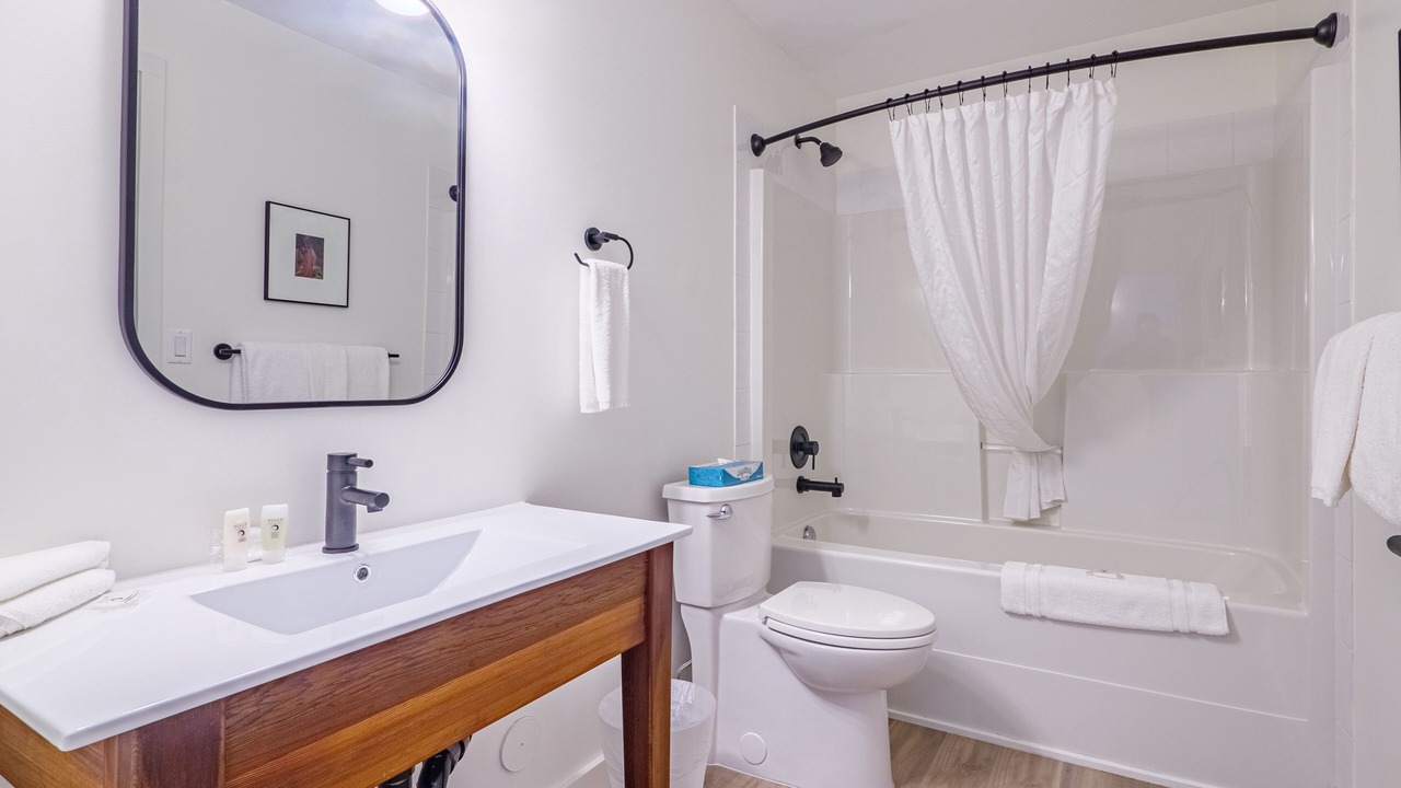 Photo of Bathroom in Ucluelet