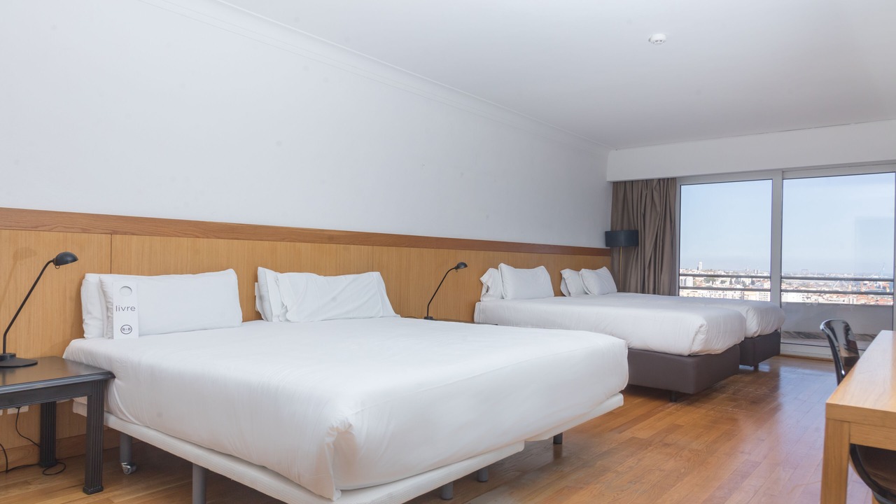Photo of Bedroom in Setubal