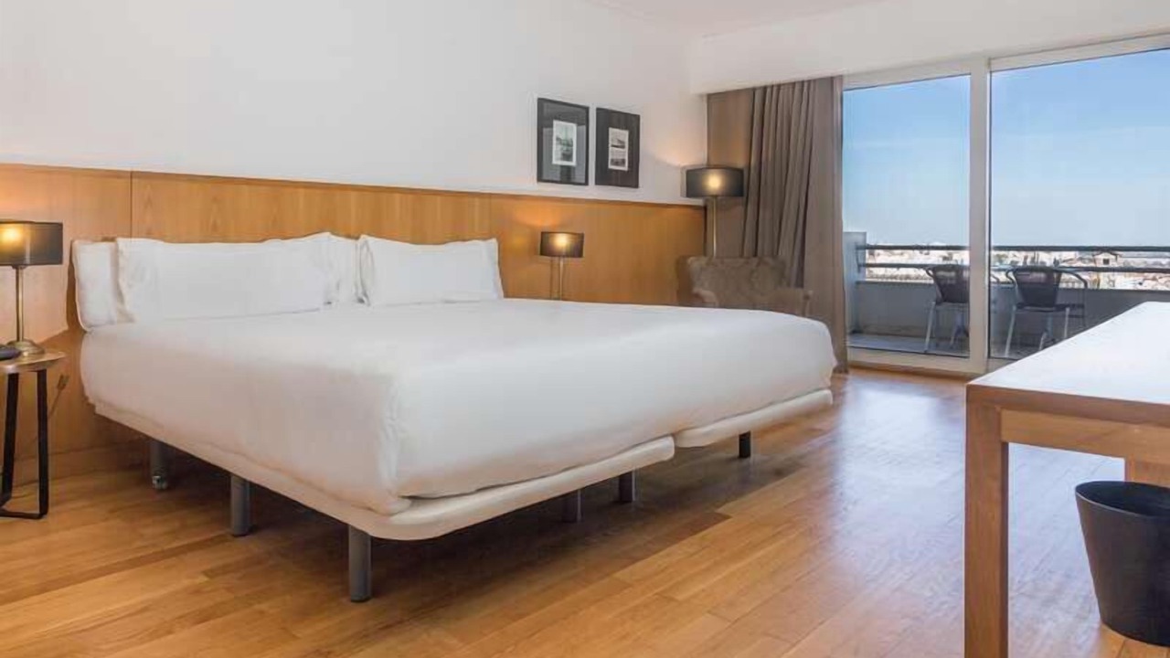 Photo of Bedroom in Setubal