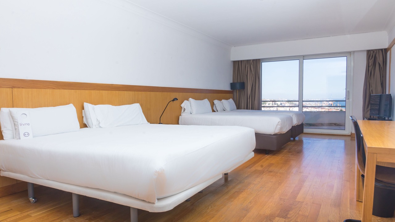 Photo of Bedroom in Setubal