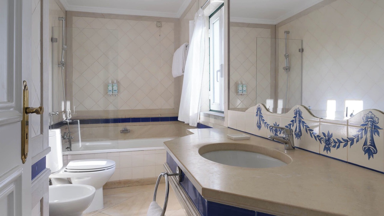Photo of Bathroom in Evora