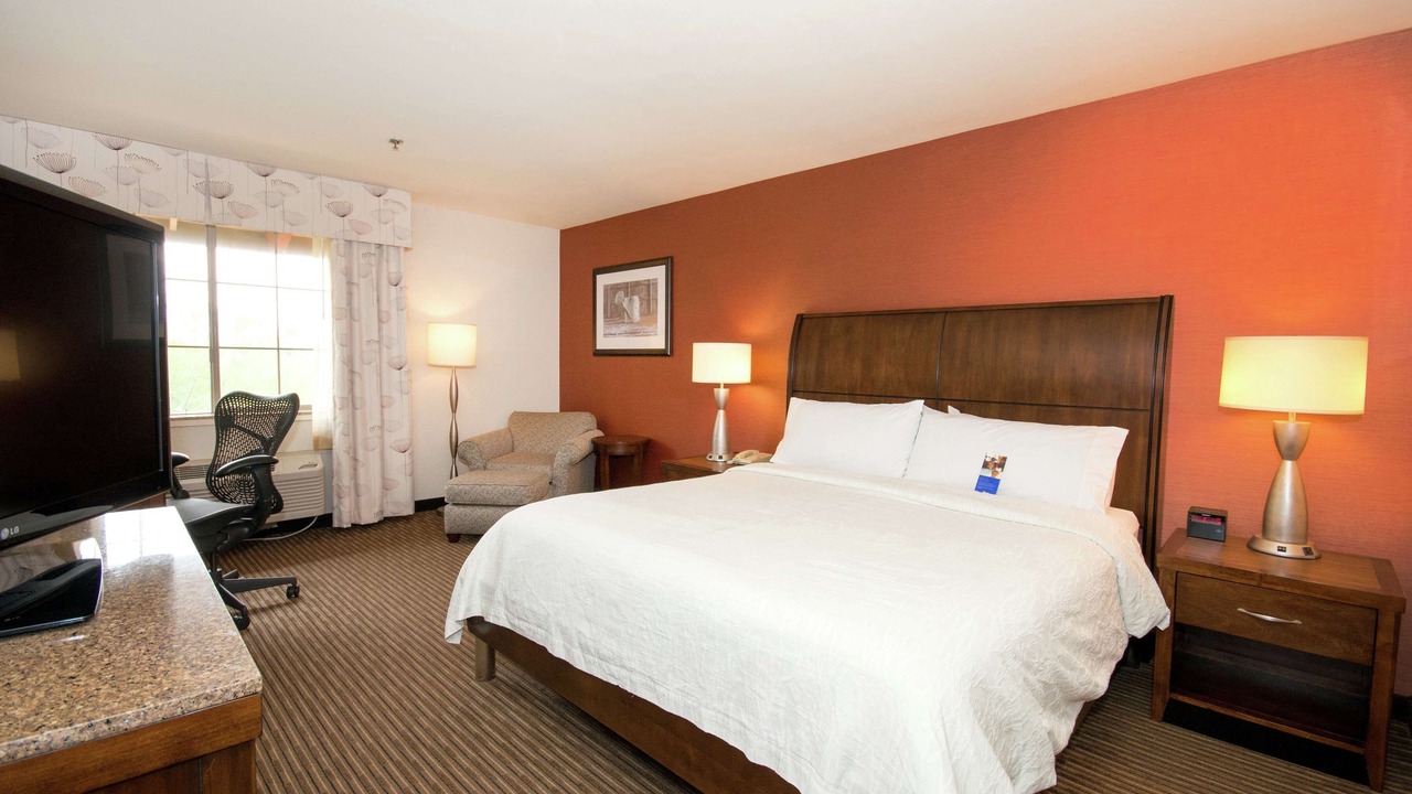 Photo of Bedroom in Magnesia Falls Cove