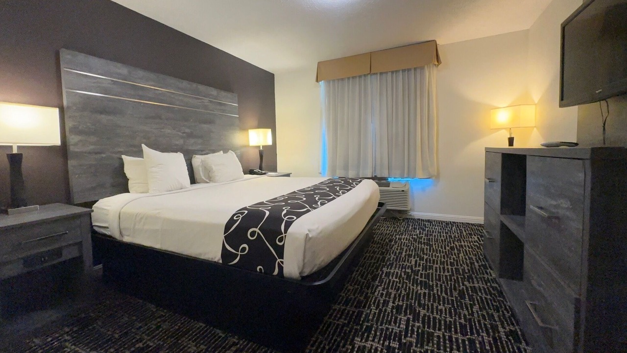 Photo of Bedroom in Calexico