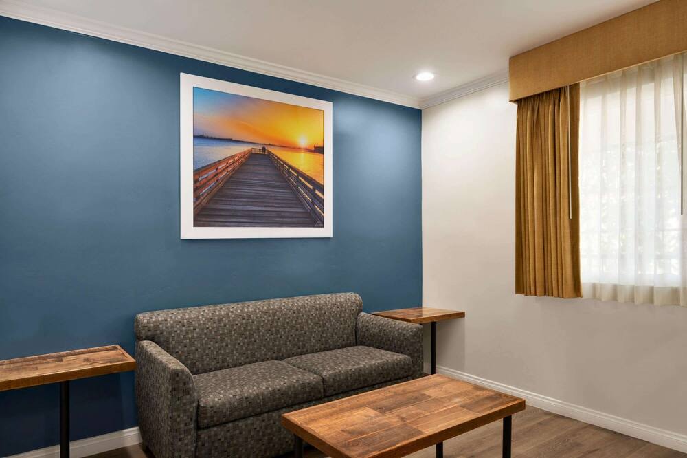 Photo of Bedroom in La Mesa