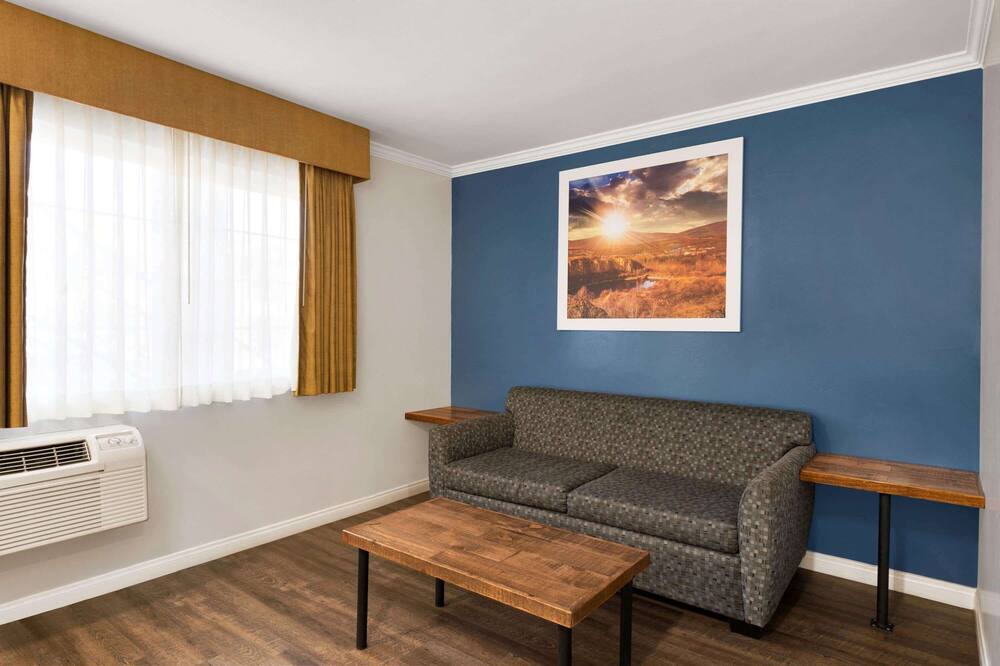 Photo of Bedroom in La Mesa