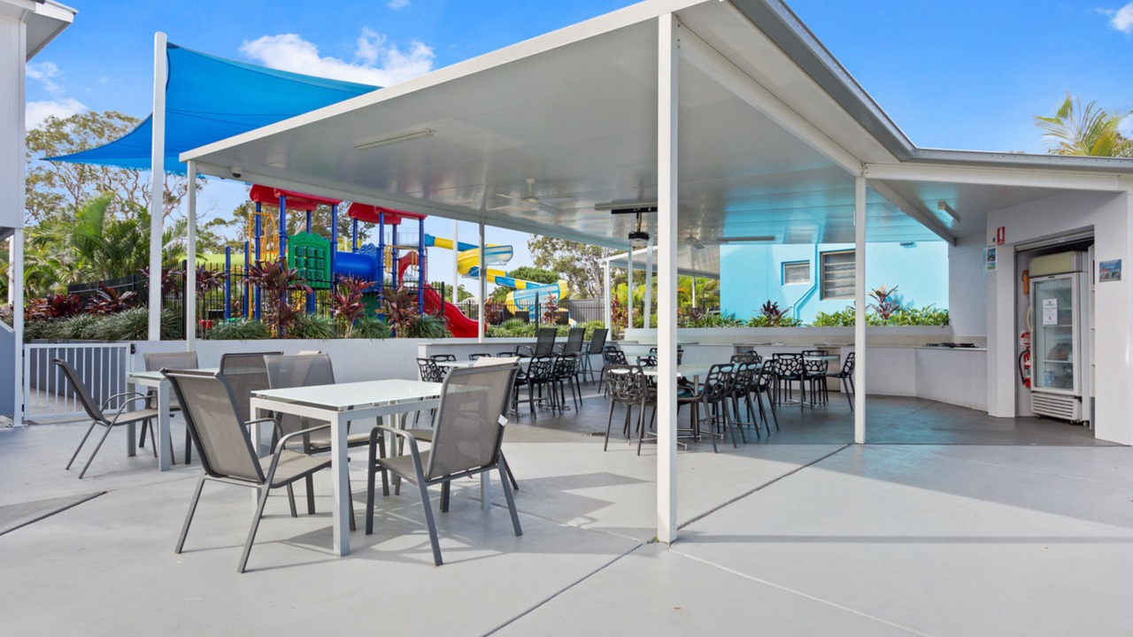Photo of Kitchen in Mermaid Waters