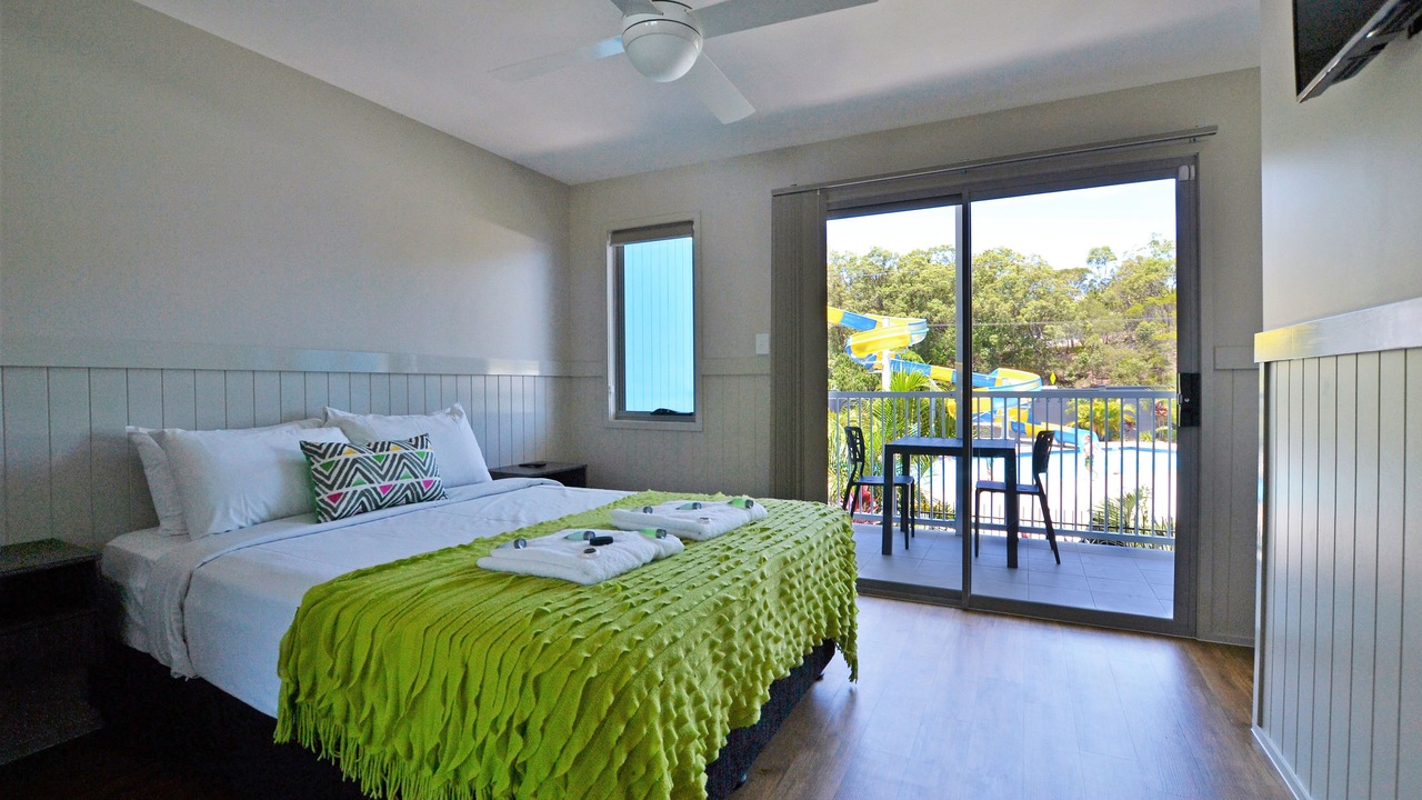 Photo of Bedroom in Mermaid Waters