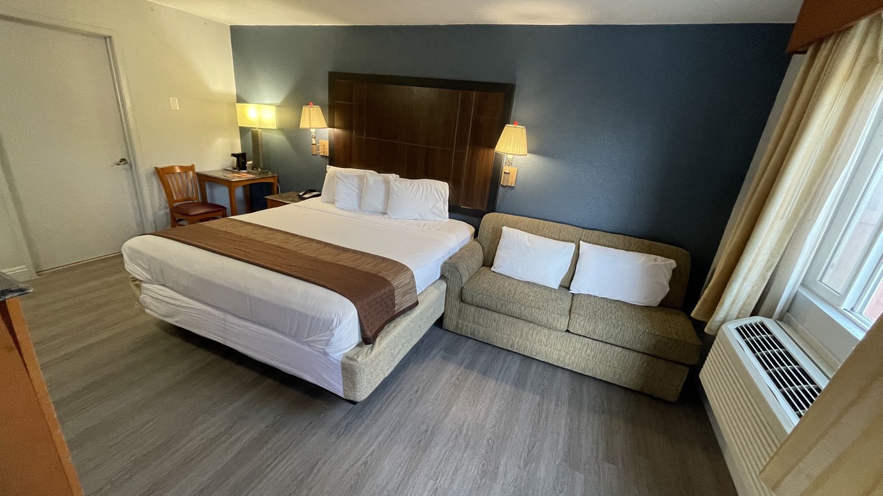 Photo of Bedroom in Grover Beach