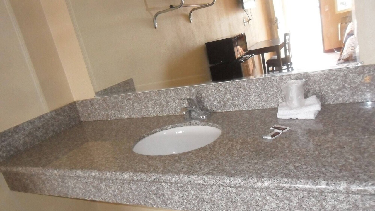 Photo of Bathroom in Blythe