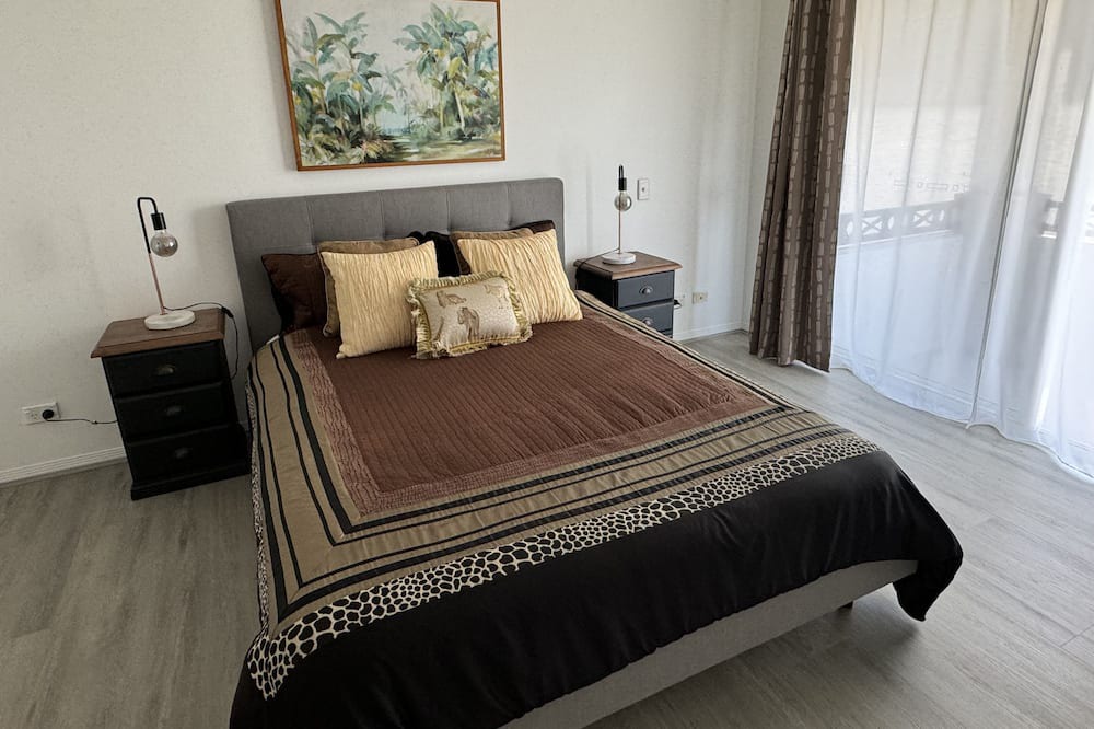 Photo of Bedroom in Coombabah