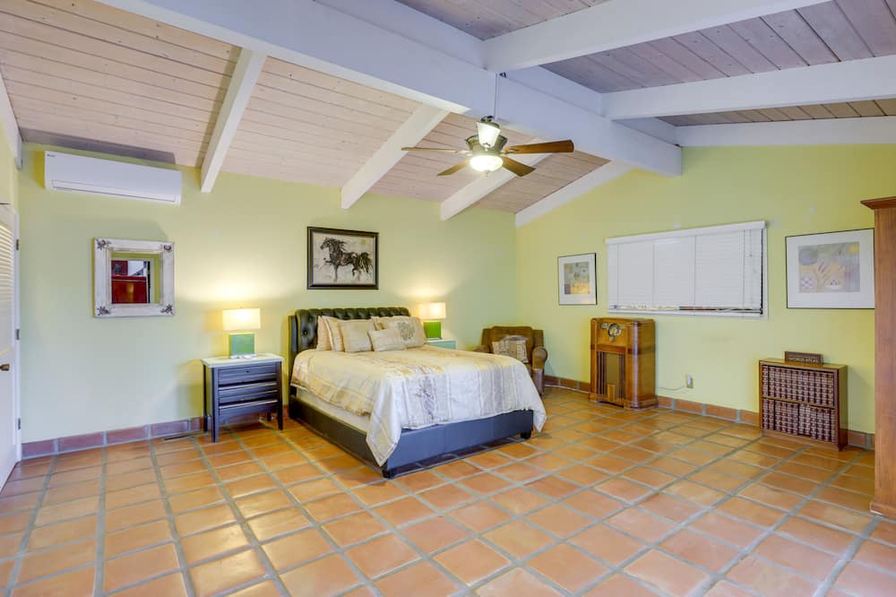 Photo of Bathroom in Borrego Springs