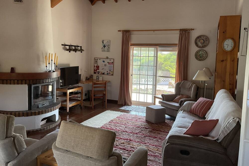 Photo of Livingroom in Sao Martinho do Porto