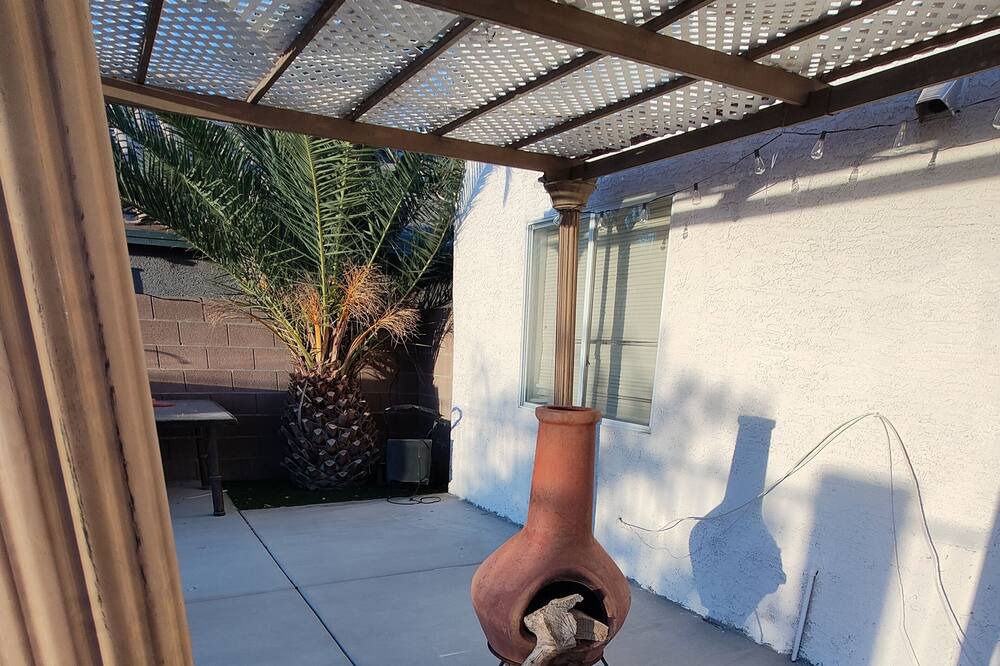 Photo of Outdoor in Sunrise Manor