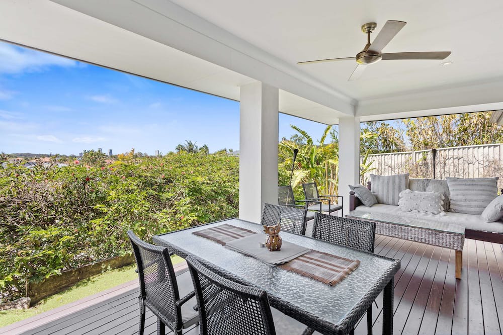 Photo of Outdoor in Burleigh Waters