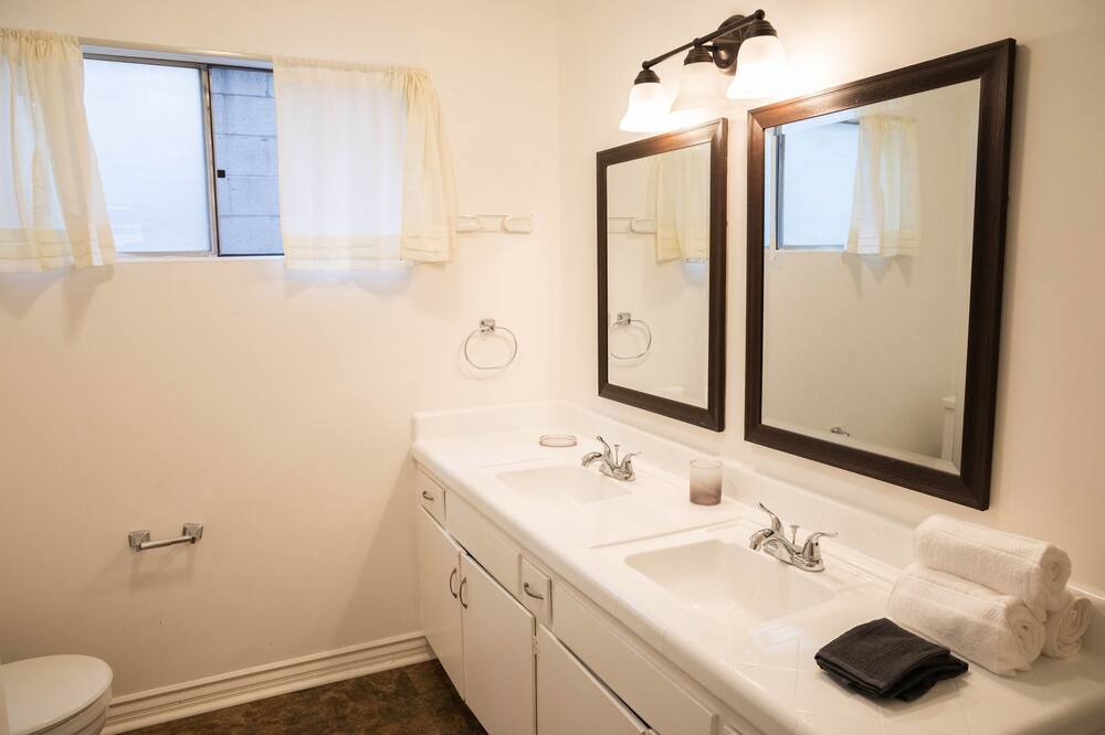 Photo of Bathroom in Downtown