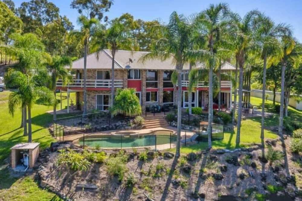 Photo of Outdoor in Upper Coomera