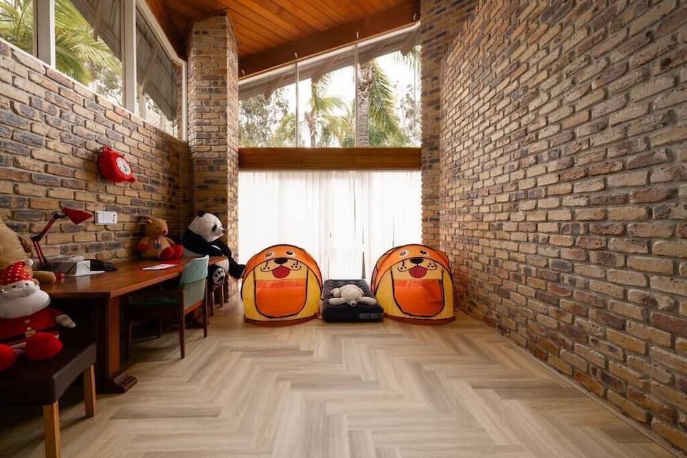 Photo of Bedroom in Upper Coomera
