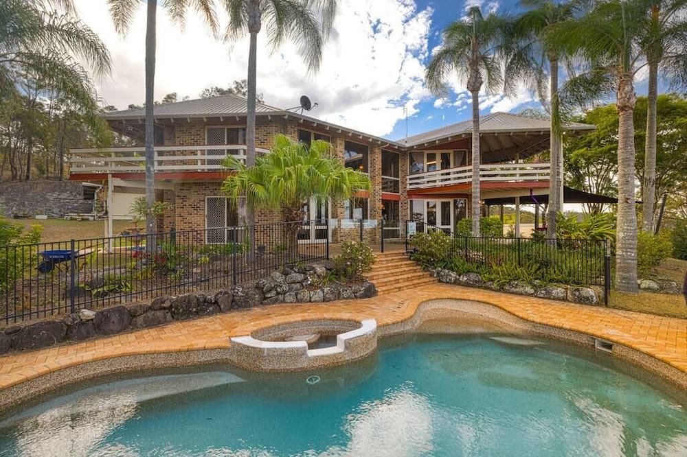 Photo of Outdoor in Upper Coomera