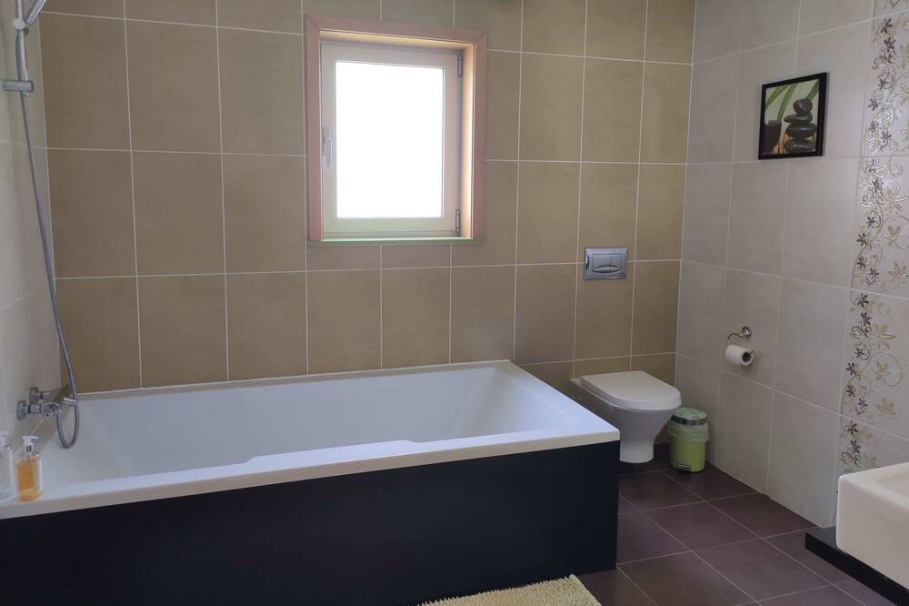Photo of Bathroom in Vagos