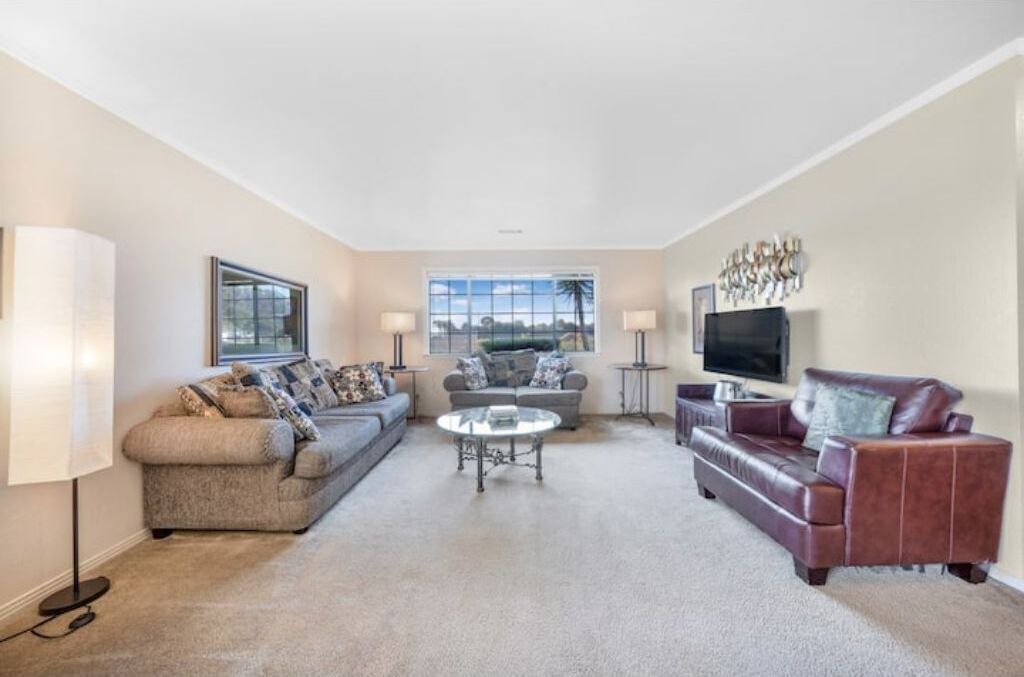Photo of Livingroom in Callender