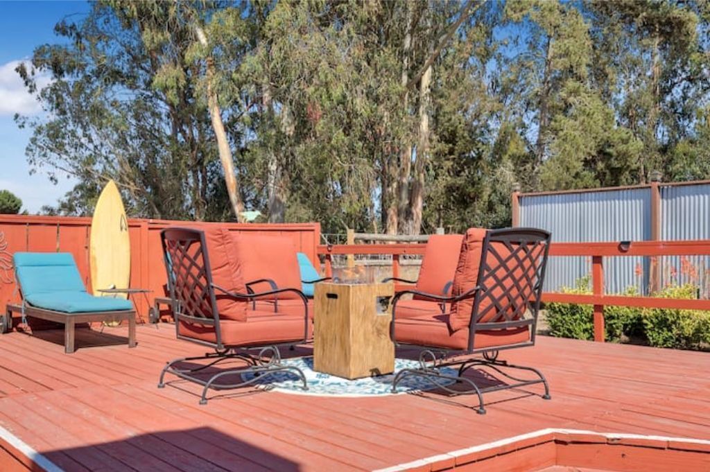 Photo of Outdoor in Callender