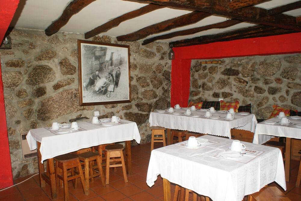Photo of Livingroom in Seia