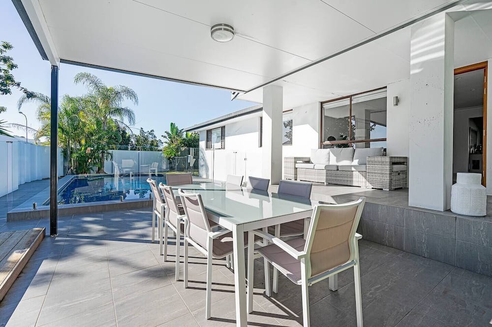 Photo of Outdoor in Burleigh Waters