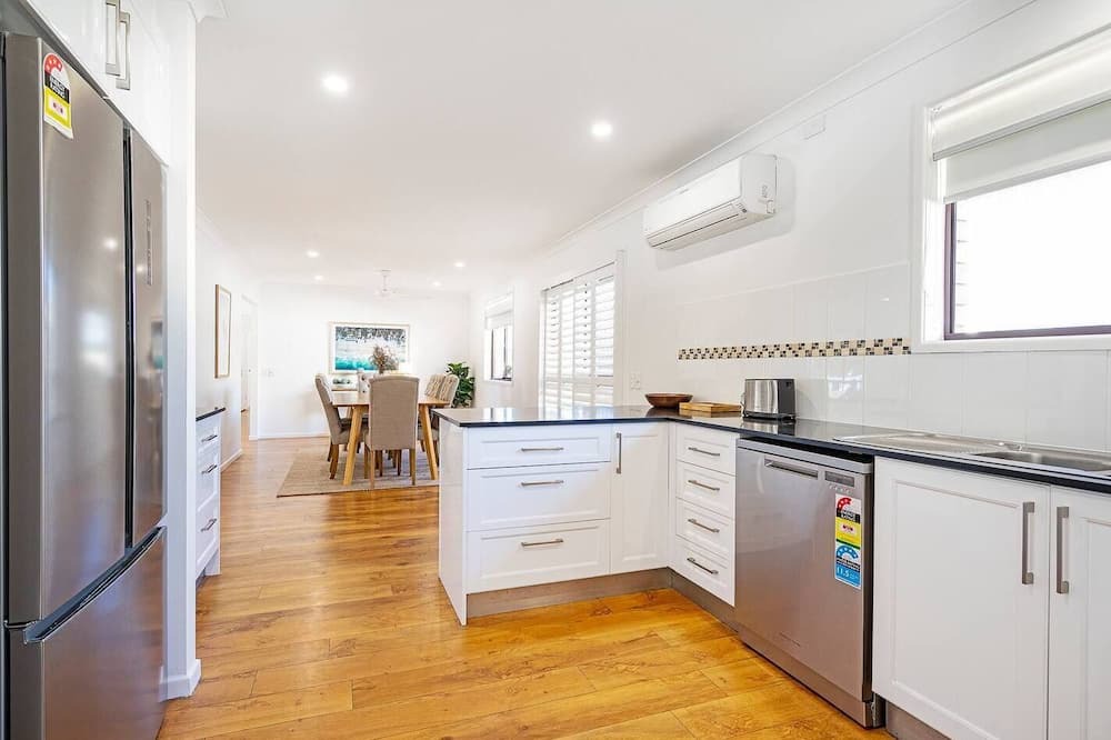 Photo of Kitchen in Burleigh Waters