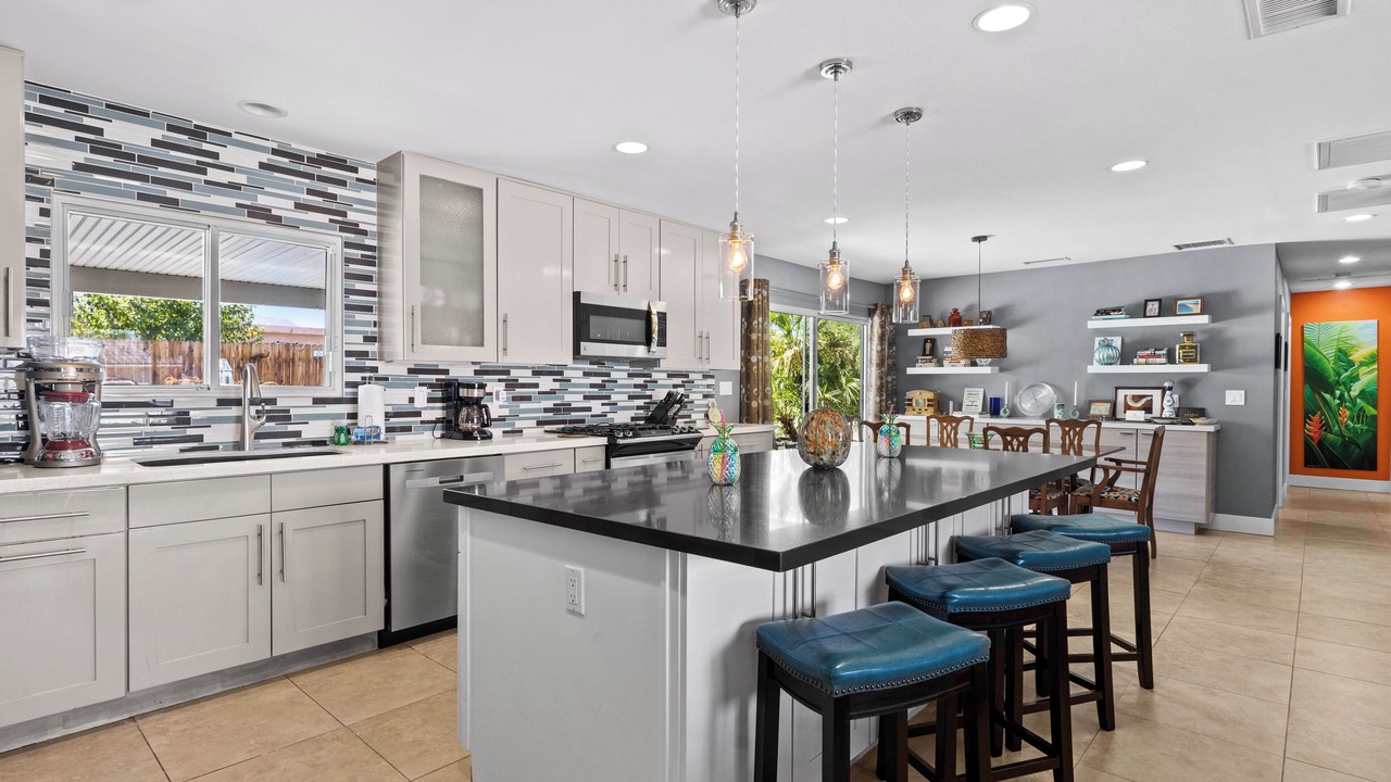 Photo of Kitchen in Racquet Club South