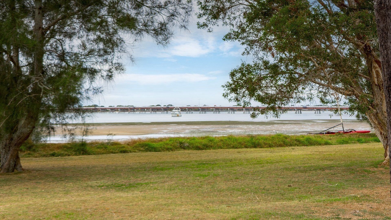 Photo of Outdoor in Sandstone Point