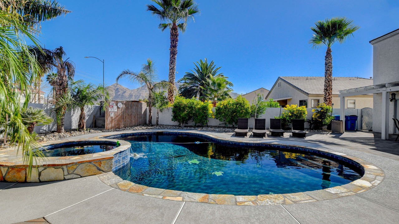 Photo of Outdoor in Sunrise Manor