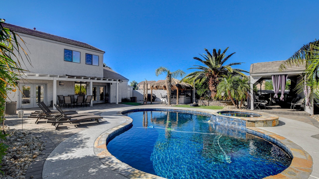 Photo of Outdoor in Sunrise Manor